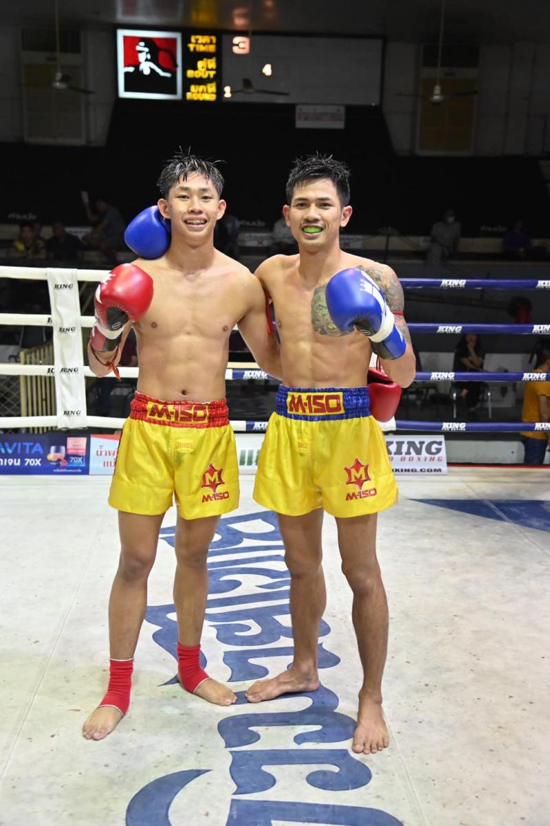 คู่ที่ 3 พิกัด 132 ปอนด์ วูฅอง ศิษย์เจริญวิทย์ ...เสมอ... นาวาเอก ส.สมหมาย