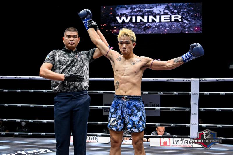 คู่ที่ 4 พิกัด 63.5 ปอนด์ เสือเกมส์ VND.แบรนด์ ...แพ้น็อกยก 3... ซุปเปอร์เกมส์ เตชิตมวยไทยยิม