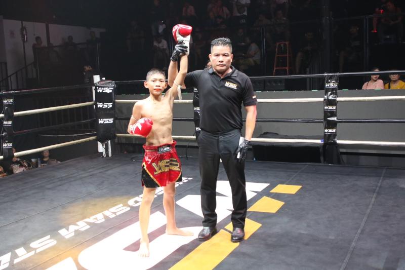 คู่ที่ 3 พิกัด 32 กก. สิบแสน ร.ร.กีฬากรุงเทพ ...ชนะคะแนน... นนทฤทธิ์ บางเทามวยไทMMA