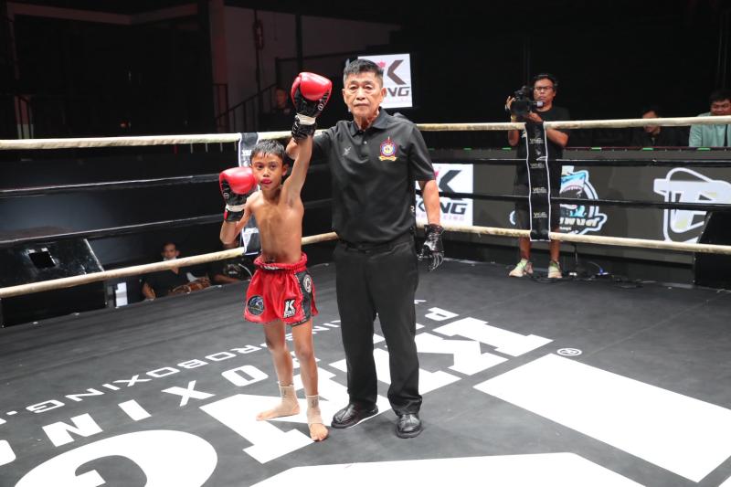 คู่ที่ 2 พิกัด 24.5 กก. นิลมณี ก.อดิศักดิ์ ...ชนะน็อกยก 3... ปังปอนด์ PSR.มวยไทย