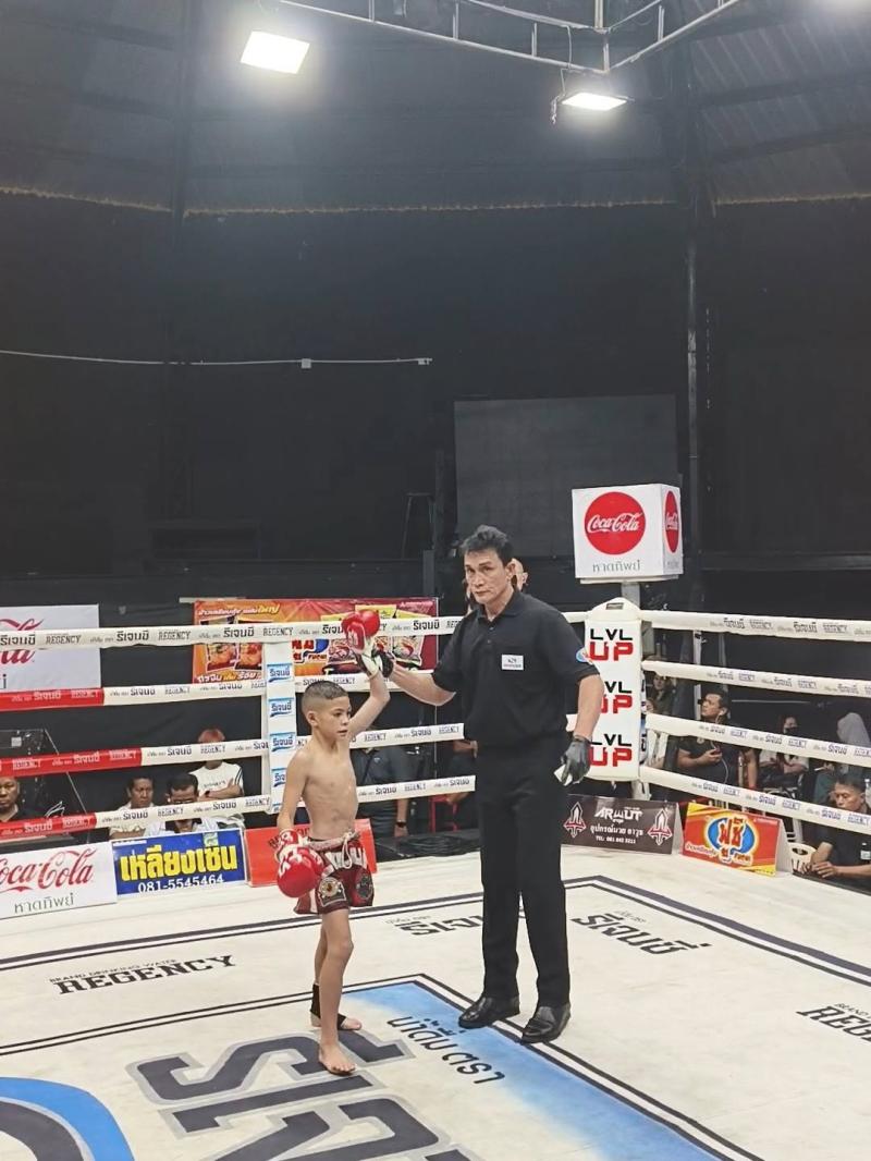 คู่ที่ 3 พิกัด 100 ปอนด์ รัสเซีย สจ.ไบร์ทบ้านบึง ...ชนะคะแนน... สกายเพชร ศ.วิษณุพร คู่ที่ 3 พิกัด 100 ปอนด์ รัสเซีย สจ.ไบร์ทบ้านบึง ...ชนะคะแนน... สกายเพชร ศ.วิษณุพร