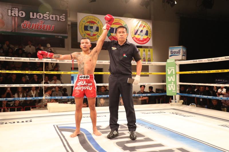 คู่ที่ 3 พิกัด 122 ปอนด์ จอมโหด ว.อุรชา ...ชนะคะแนน... เพชรแสนสุข โชติบางแสน