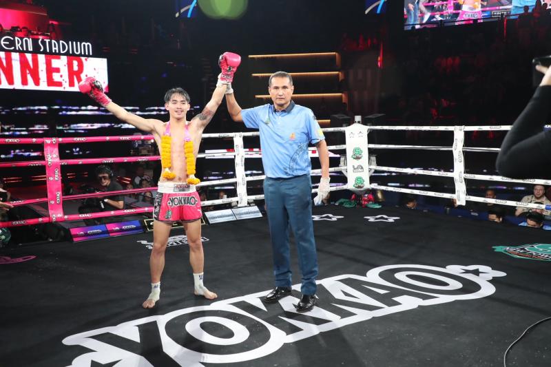 คู่ที่ 7 พิกัด 118 ปอนด์ เดชอนันต์ ว.เวียงสระ ...ชนะคะแนน... ฉลามชล โหน่งท่าทราย