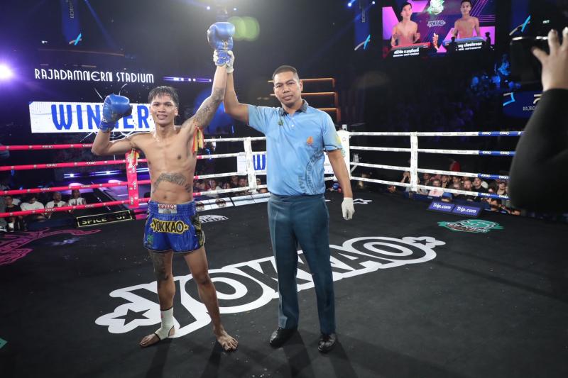 คู่ที่ 2 พิกัด 121ต่อ122 ปอนด์ เมืองชัย ศิษย์กำนันเหน่ง ...แพ้คะแนน... กล้าเผด็จ เอ็น.เอฟ.ลูกสวน