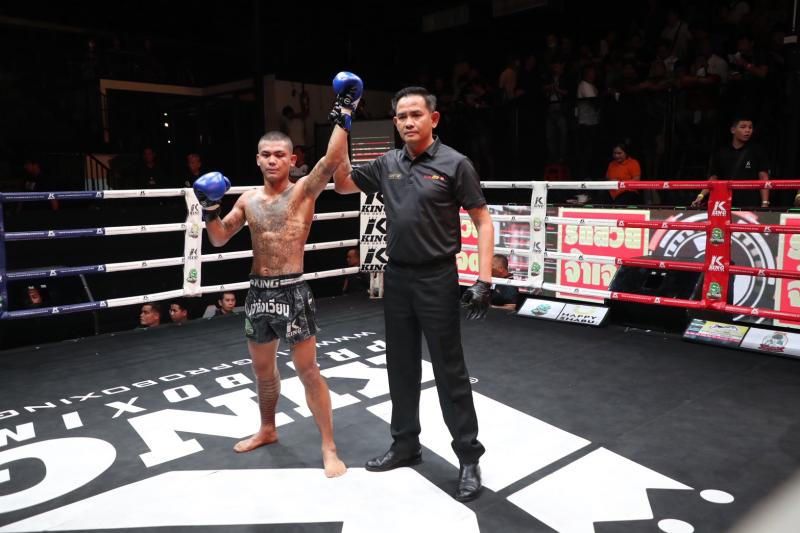 คู่ที่ 4 พิกัด 116 ปอนด์ สิบต่อ ศ.ศศิวัฒน์ ...แพ้น็อกยก 3... เทพคามิน ธนพลรีสอร์ท คู่ที่ 4 พิกัด 116 ปอนด์ สิบต่อ ศ.ศศิวัฒน์ ...แพ้น็อกยก 3... เทพคามิน ธนพลรีสอร์ท