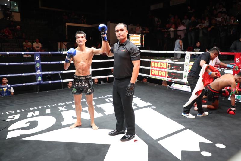 คู่ที่ 2 พิกัด 115 ปอนด์ บัวเก้ายอด เจ.เค.มวยไทยคลับ ...แพ้น็อกยก 4... ลมอีสาน พยัคฆ์ภูหลวง