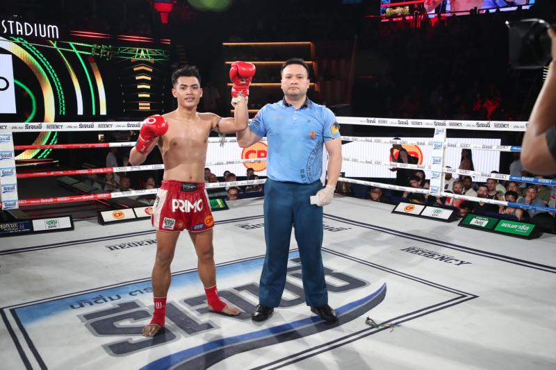 คู่แรก คู่ที่ 1 พิกัด 127 ปอนด์ ก้องภูสิงห์ อ.ขำอินทร์ ...ชนะคะแนน... ยอดเสกสรร ม.ราชภัฎหมู่บ้านจอมบ