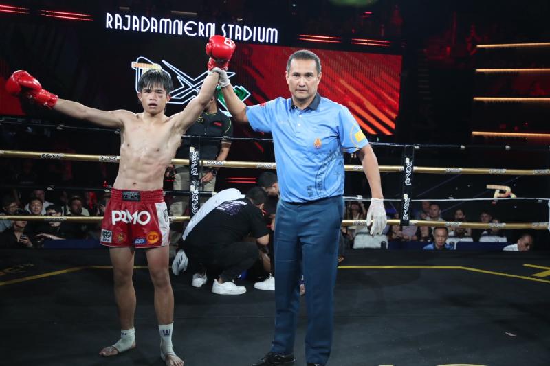 คู่ที่ 6 พิกัด 116 ปอนด์ เพชรเตชิน บางแสนไฟต์คลับ ...ชนะน็อกยก 4... ขุนศึก เพชรยินดีอะคาเดมี่