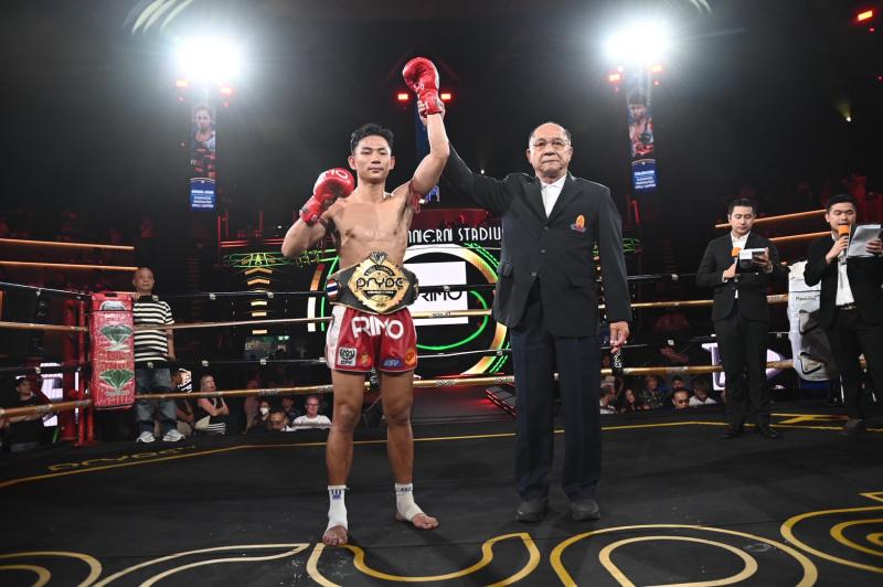 คู่ที่ 8 พิกัด 118 ปอนด์ ปืนใหญ่ ภ.หลักบุญ ...ชนะคะแนน... มาลัยทอง นุ้ยสี่มุมเมือง