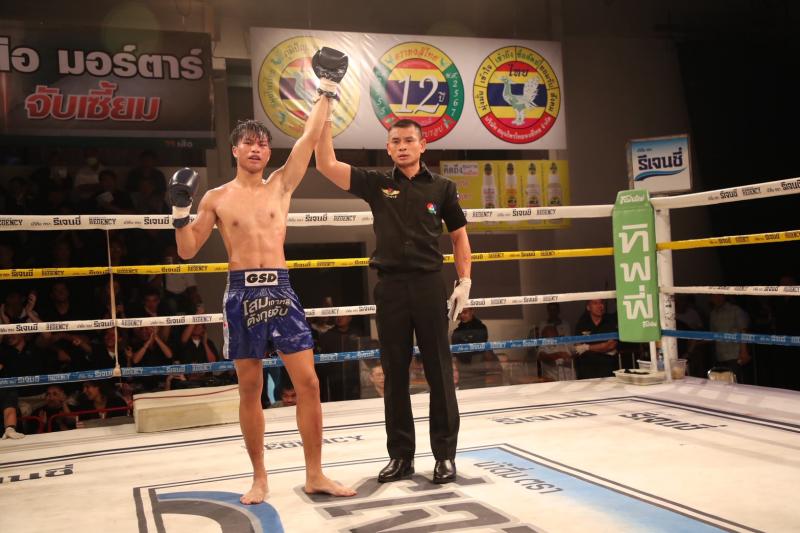 คู่ที่ 3 พิกัด 128 ปอนด์ เพชรพญาไท แสงมรกต ...แพ้คะแนน... ก้องโนวา บางแสนไฟท์คลับ