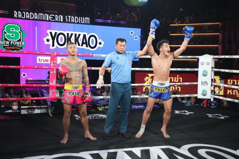 คู่ที่ 2 พิกัด 115ต่อ116 ปอนด์ เทพคามิน ธนพลรีสอร์ท ...แพ้คะแนน... คนดง ส.สละชีพ