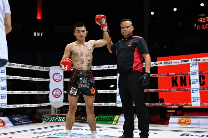 คู่ที่ 4  พิกัด 113ต่อ114 ปอนด์ มังกรเพชร ทรายมูลสนุ๊กเกอร์ ...ชนะน็อกยก 3... นิวปกรณ์ เปิ้ลนคร