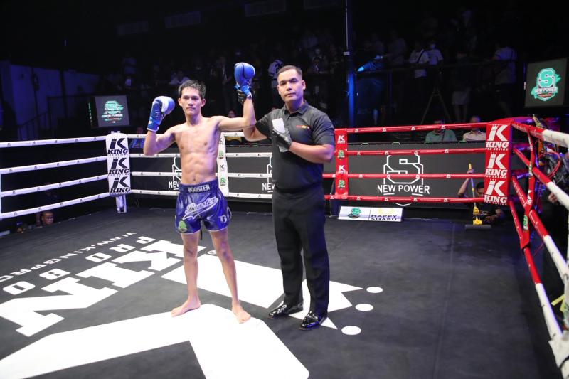 คู่ที่ 2 พิกัด 109 ปอนด์ เพชรนคร เกียรติธงยศ ...แพ้คะแนน... หนุมาน จ๊อดนครตรัง คู่ที่ 2 พิกัด 109 ปอนด์ เพชรนคร เกียรติธงยศ ...แพ้คะแนน... หนุมาน จ๊อดนครตรัง