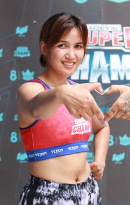 ฟ้าสีทอง ศิษย์ซ้ออึ่ง