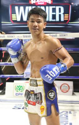 มหาเฮง ซิลค์มวยไทย