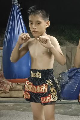 ไตรเติ้ล โชติบางแสน
