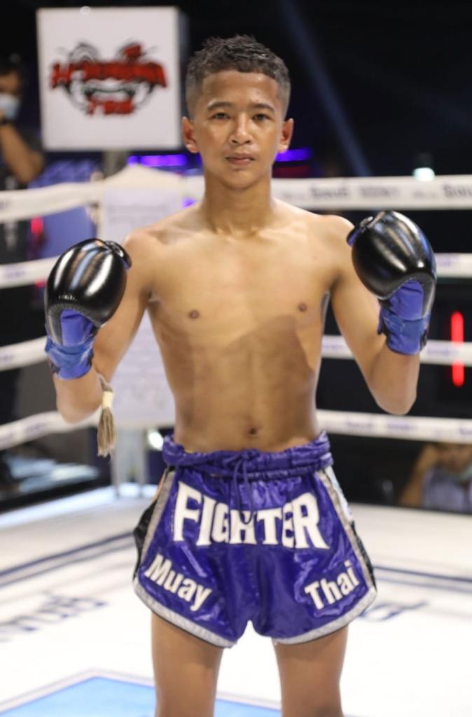 พยัคฆ์มณี สวนจากคาเฟ่