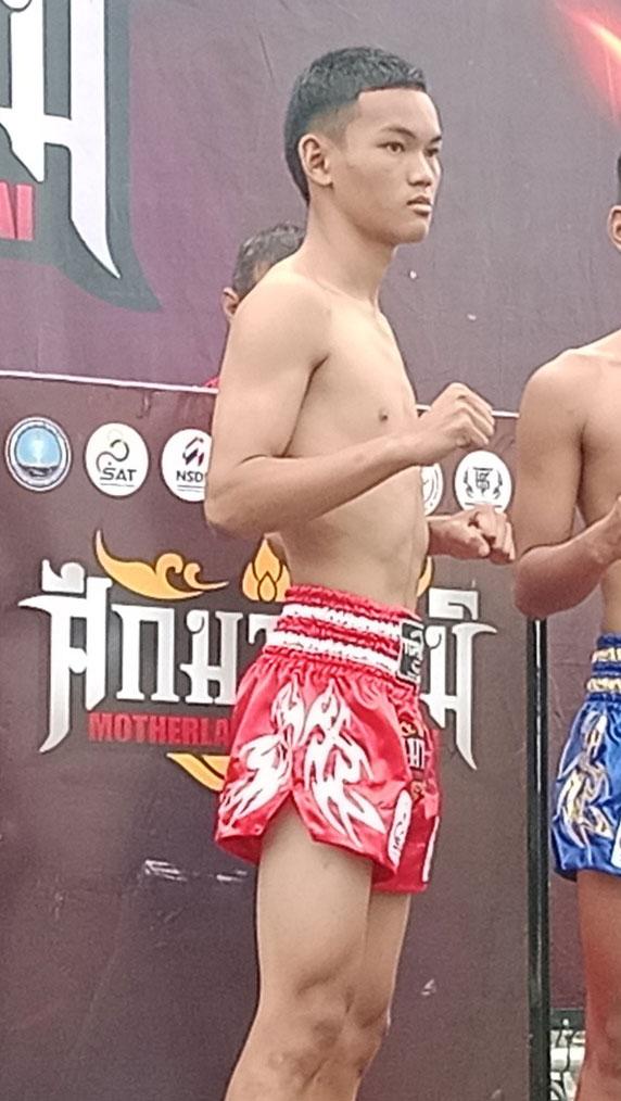 เพชรน้ำหนึ่ง ทีเด็ดหมู่9