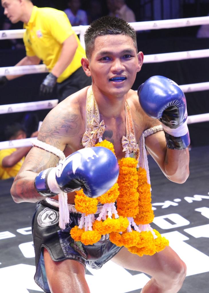 ซุปเปอร์บาส พญาหนอนยิมส์