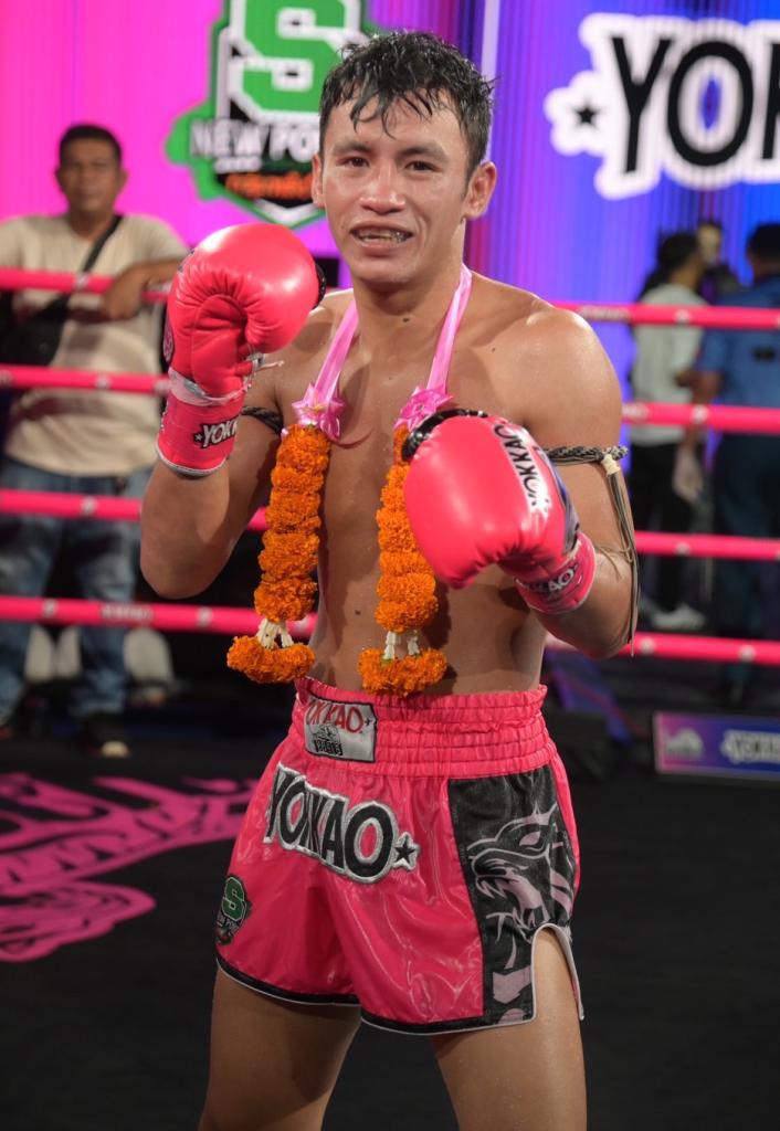 ธีระพล​ แดงเขาทราย