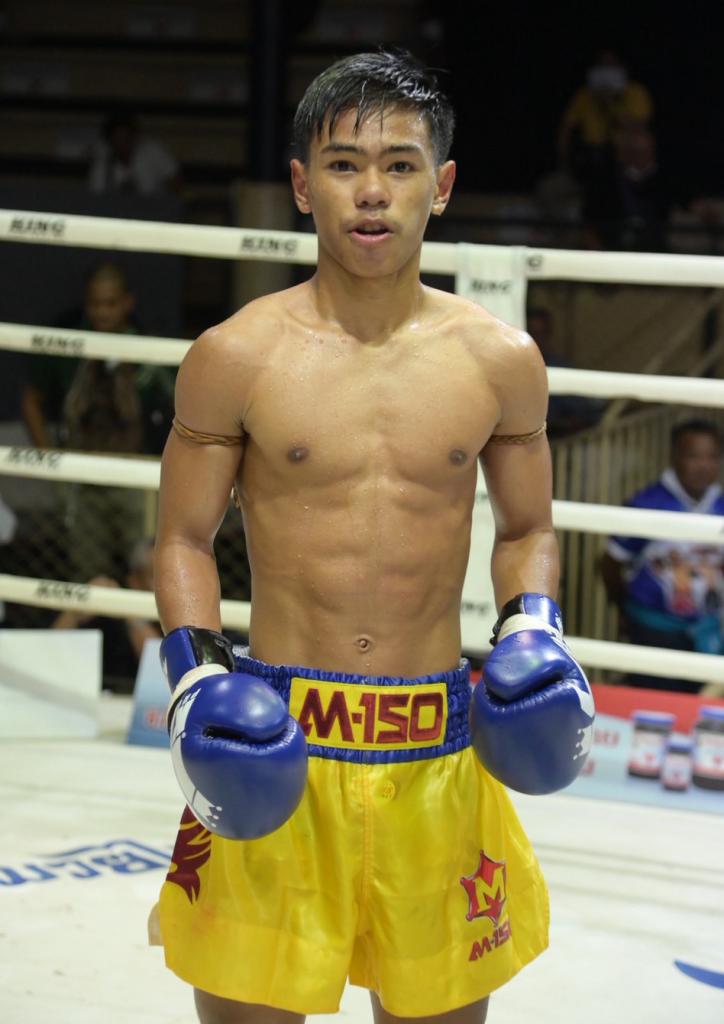 คม พี.เค.แสนชัยมวยไทยยิม