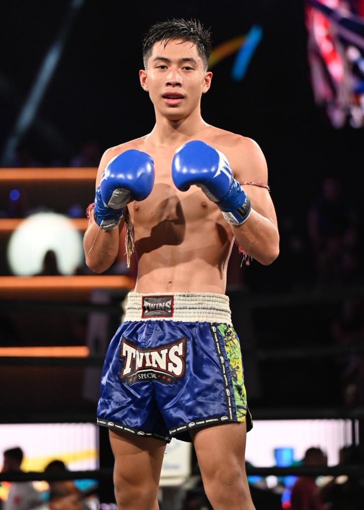 เพชรสุขสันต์ ว.สุขสันต์