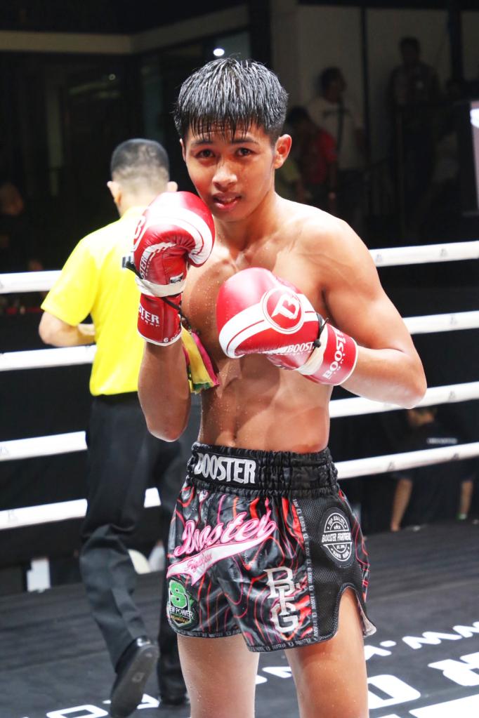 บัวเก้ายอด วันของโอม.WKO