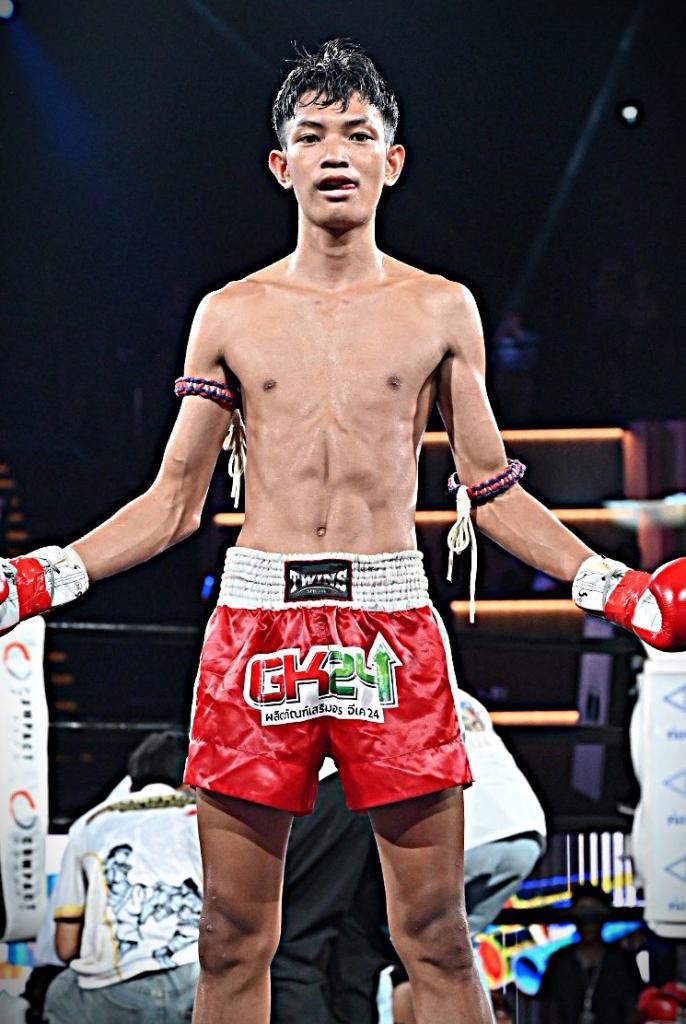 วันพลังชัย วันของโอม.WKO
