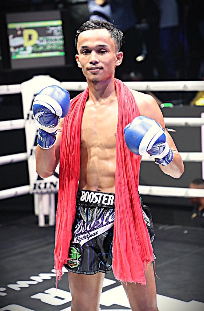 เลียงผา ดาวเด่นมวยไทย