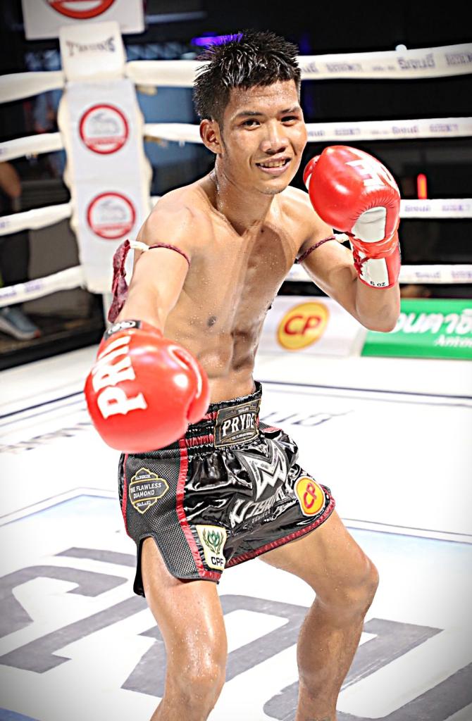 วราพล ศูนย์กีฬากุดฉิม
