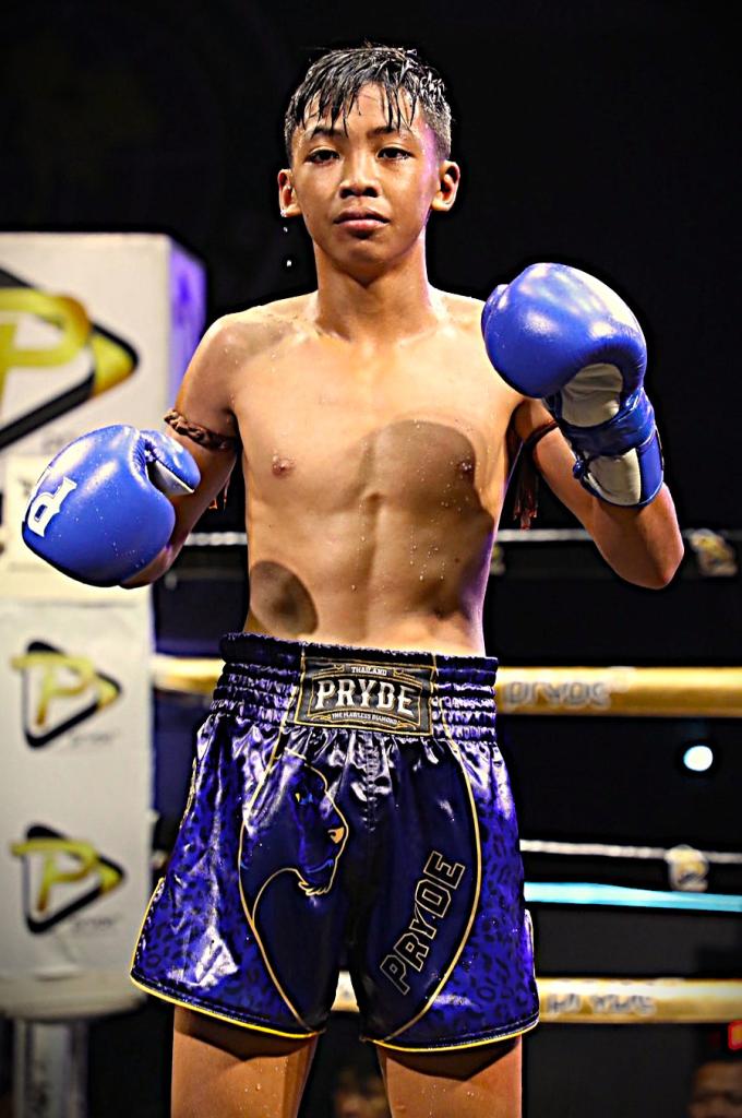 ภาณุเดช ครูโต้งมวยไทย