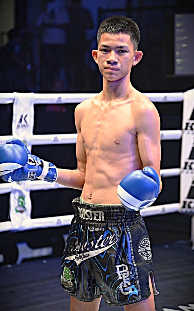 ก้องพิภพ ธนพลรีสอร์ท