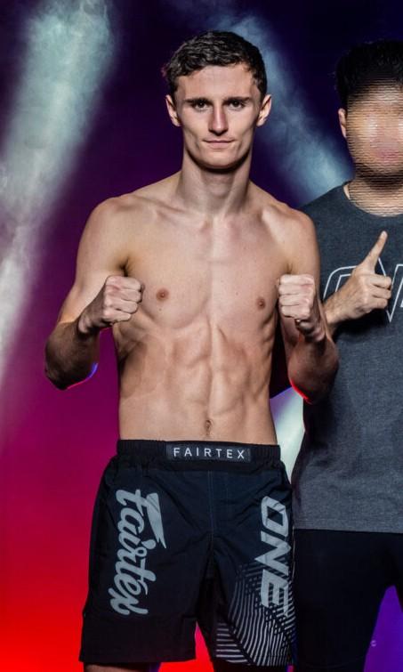 รุสตัม ยูนูซอฟ