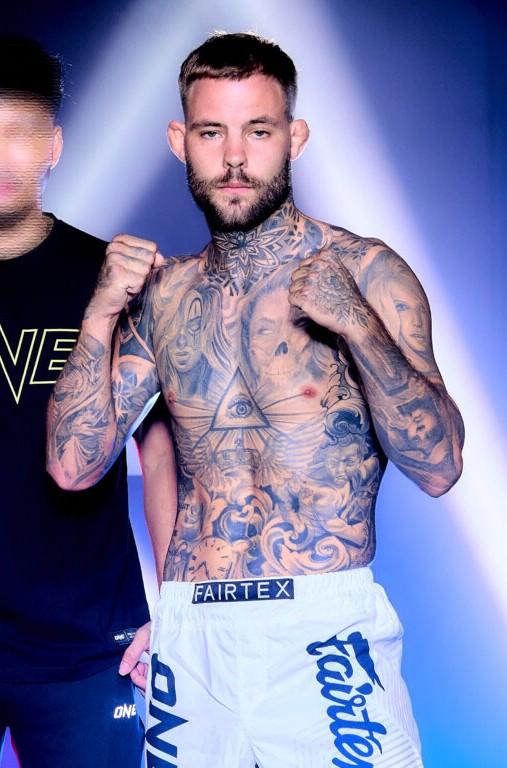 โอลิเวอร์ อักแซลซอน