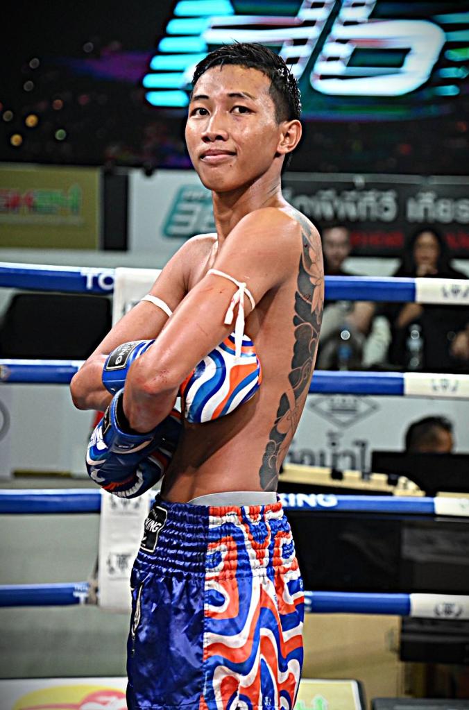 ยอดบัวงาม ก.วุฒิชัย