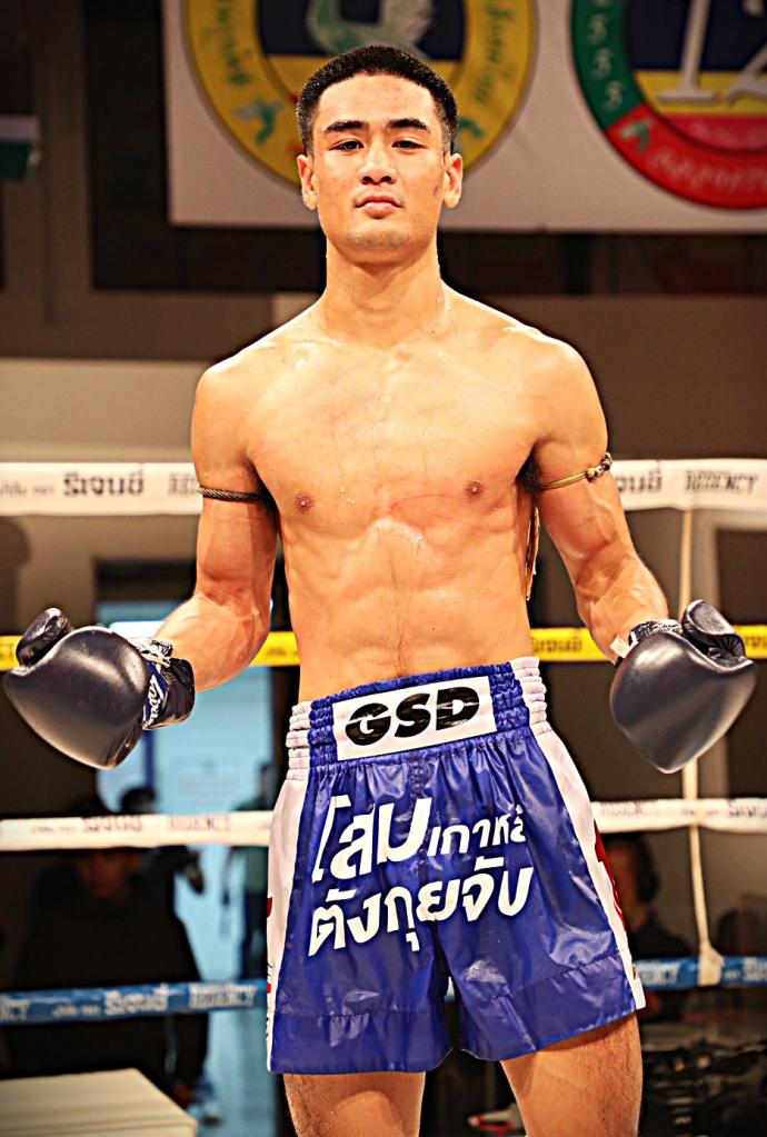 ไข่มุกขาว วันของโอม.WKO