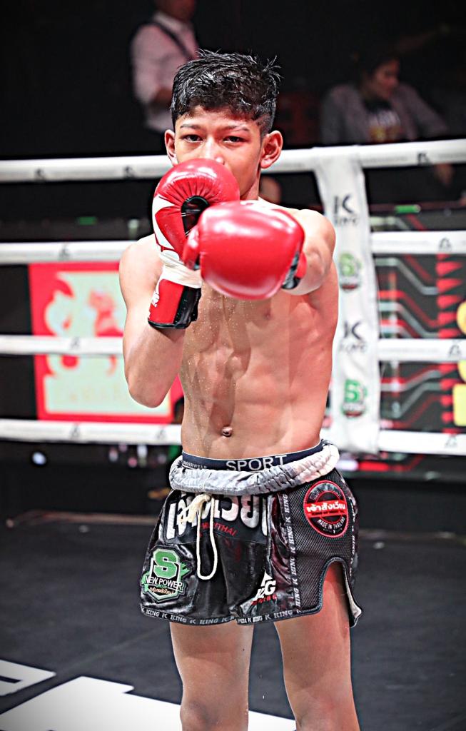 เฟอร์รารี่ แบงค์ทองคำใต้เพชรบุรี