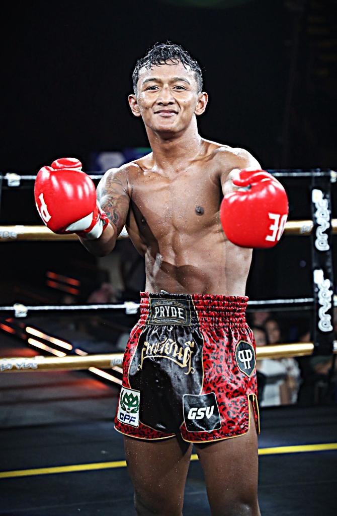 เพชรชลธาร ก.อดิศักดิ์