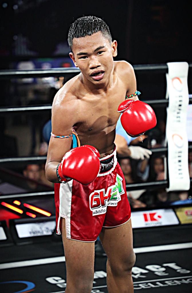 โกโก้ ผดุงชัยมวยไทย