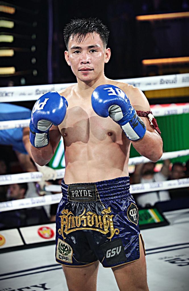 เพชรพชร ศูนย์กีฬากุดฉิม