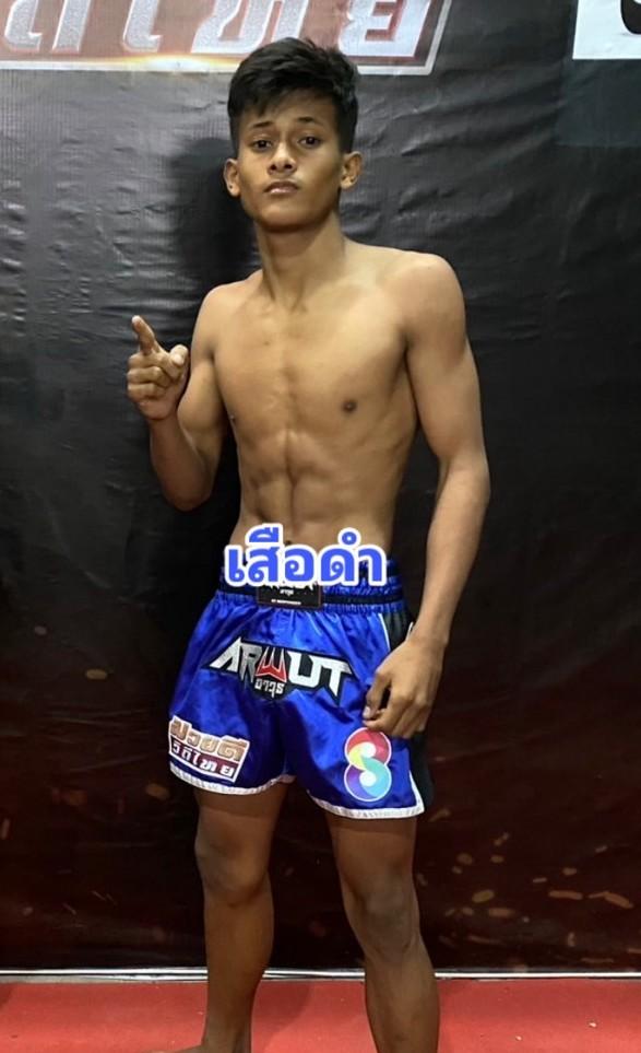 เสือดำ พชรยิมส์