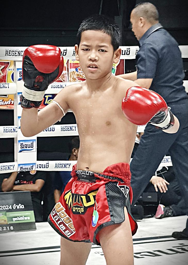 รถโฟล์ค ศิษย์แก้วประพล