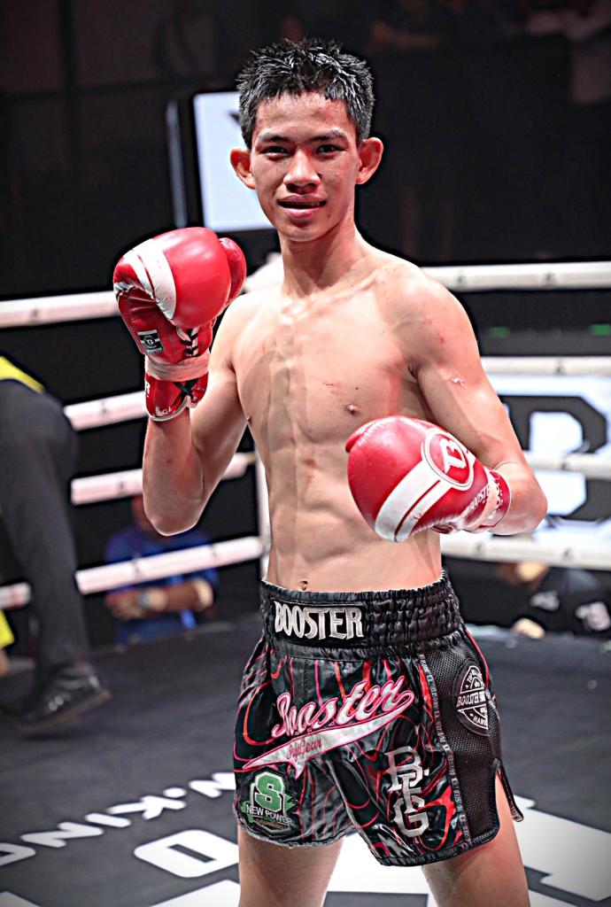 ก้องพิภพ ธนพลรีสอร์ท