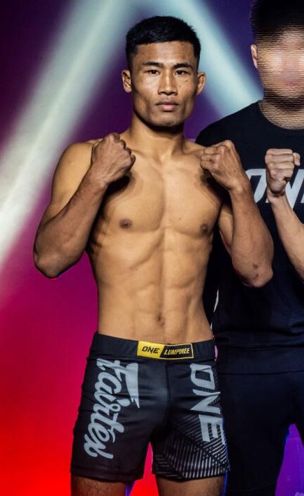 นาซาเรธ ลัลทาซูอาลา