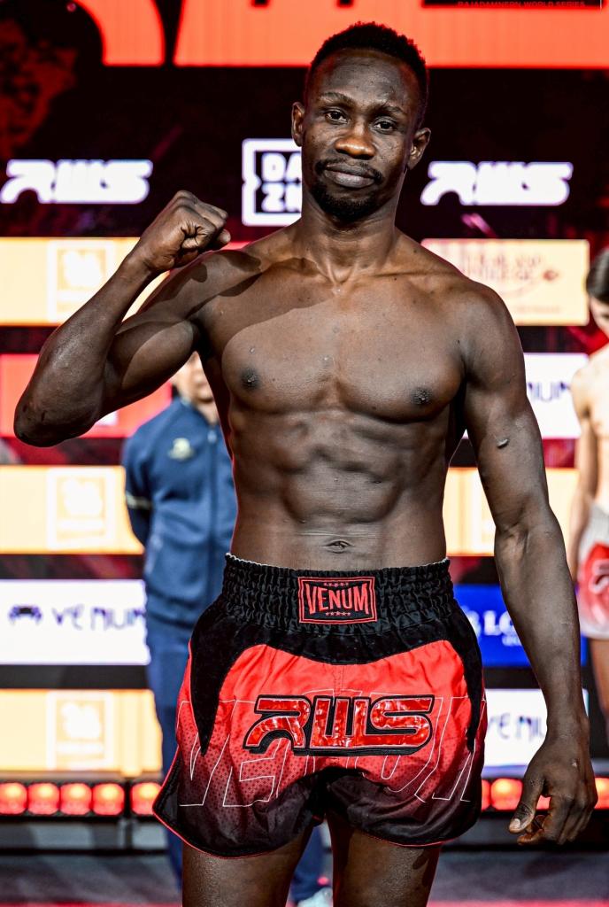 อาวอร์ด คาซิมบา