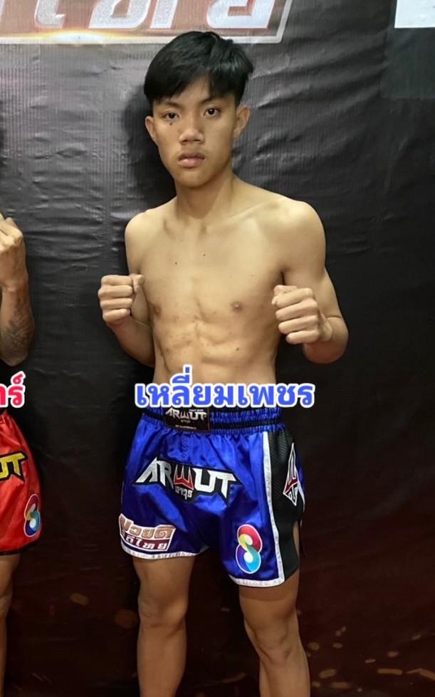 เหลี่ยมเพชร MBT.มวยไทย