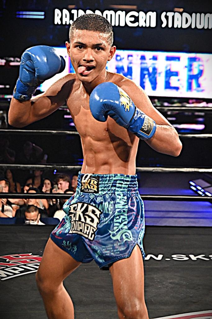 แซน ไทเกอร์มวยไทย