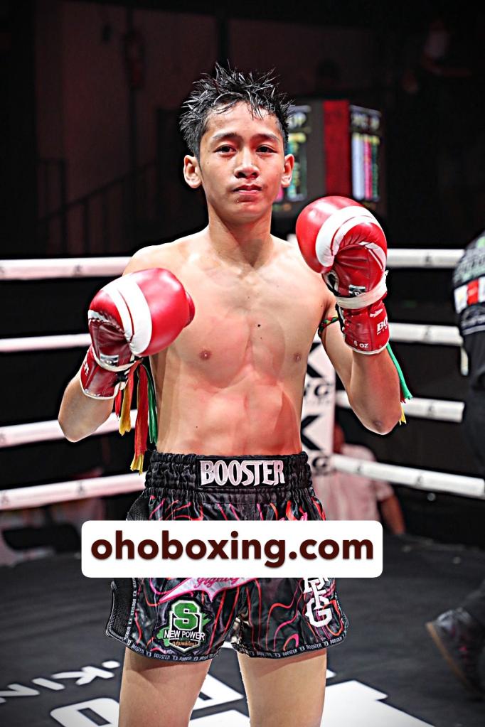 ไก่ฟ้า สวนอาหารปีกไม้