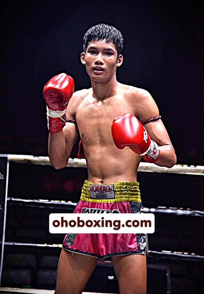 แก่นศักดิ์ ว.อุรชา