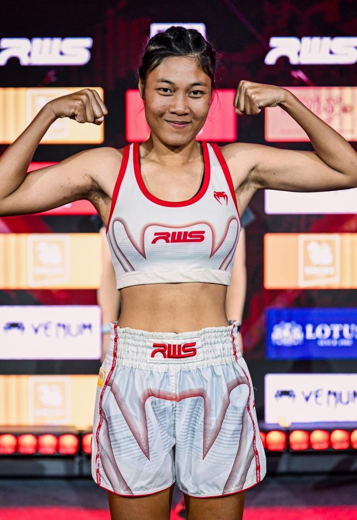 น้องน้ำ ลูกวังเดือนห้า